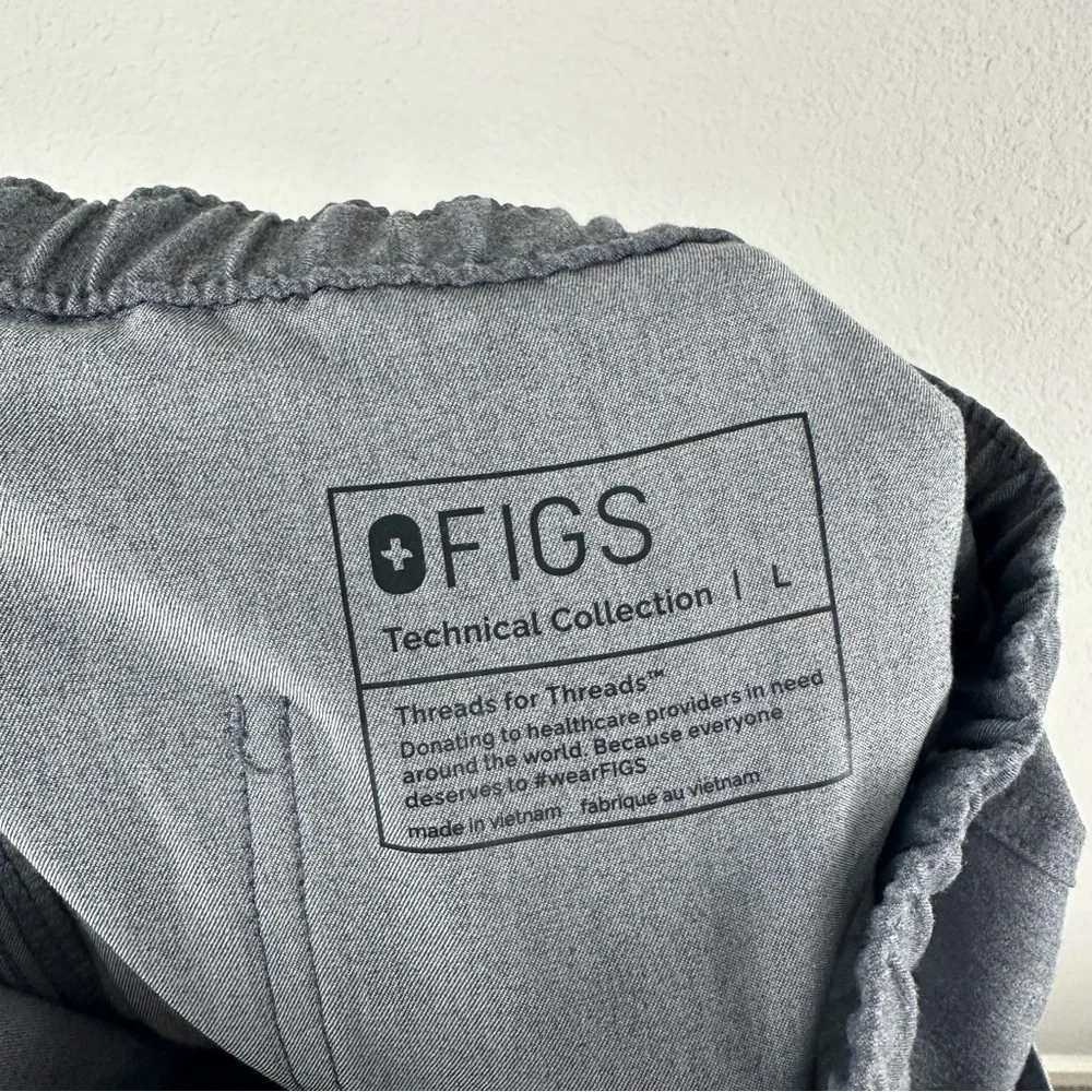 Figs Men’s Graphite Gray Cairo Cargo Medical Nursing Scrub Pants Size Large